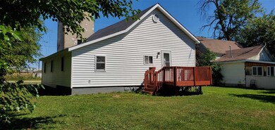 227 E Votaw St, Portland, IN 47371 - photo 3