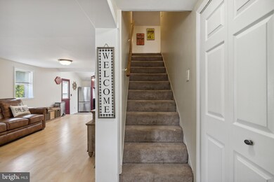 5906 Oakland Rd, Sykesville, MD 21784 - photo 5