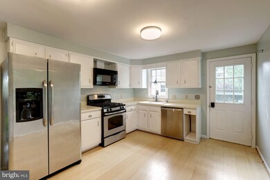 121 N 23rd St, Purcellville, VA 20132 - photo 6