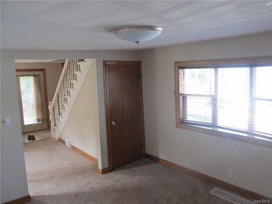 68 Ganson St, North Tonawanda, NY 14120 - photo 5