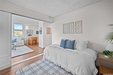 Nice sized 2nd bedroom can be closed off for priva