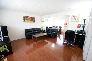 2 Living Room
