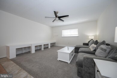 Haverford Hill Condominium unit G52, Havertown, PA 19083 - photo 5