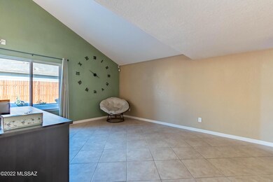 1859 W Southbrooke Cir-6