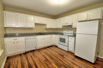 14907 Sage Thrasher Dr, Tomball, TX 77377 - photo 2