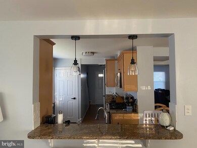 3050 Southern Elm Ct, Fairfax, VA 22031 - photo 5