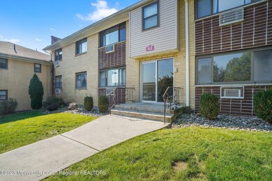 401 Us Highway 22 unit 42B, North Plainfield, NJ 07060 - photo 2