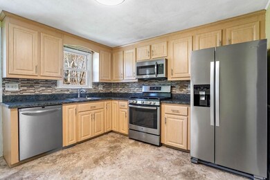 34 Priscilla Alden Rd, Abington, MA 02351 - photo 6