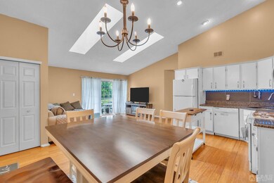 57 Rachel Ct unit G2, Franklin Park, NJ 08823 - photo 5