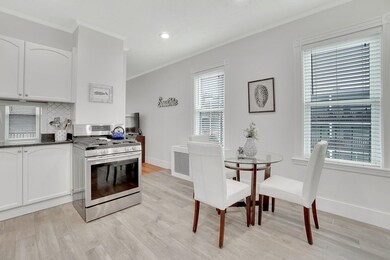 661R E 7th St unit 2, South Boston, MA 02127 - photo 3