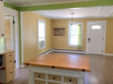 Kitchen to dining
