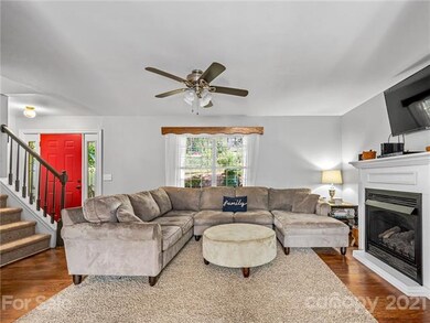 36 N Willow Brook Dr, Asheville, NC 28806 - photo 6