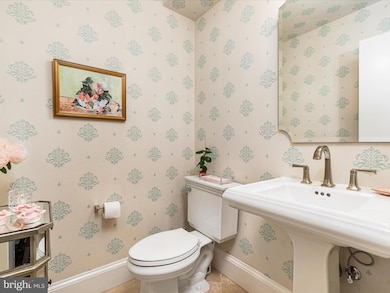 1303 Wedgewood Manor Way, Reston, VA 20194 - photo 5