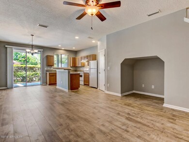 8869 Inlet Bluff Dr, Jacksonville, FL 32216 - photo 2