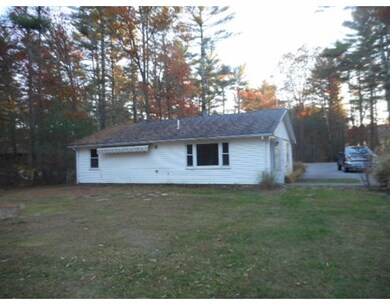 158 Rocky Meadow St, Middleboro, MA 02346 - photo 2