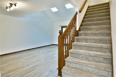 104 Diamond Way unit 104, Cortland, OH 44410 - photo 7