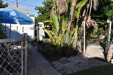 517 39th St, West Palm Beach, FL 33407 - photo 6