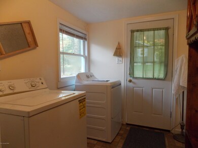 332 Pennsylvania 390, Cresco, PA 18326 - photo 7