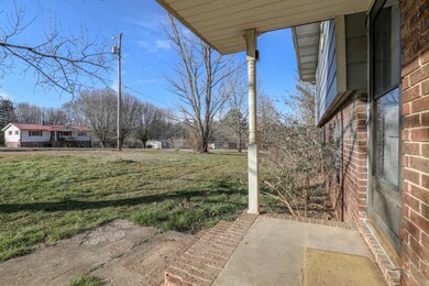 101 Hanshaw Dr, Rock Spring, GA 30739 - photo 6