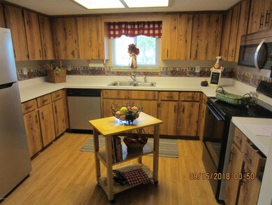 10381 SW 87th Terrace, Ocala, FL 34481 - photo 2