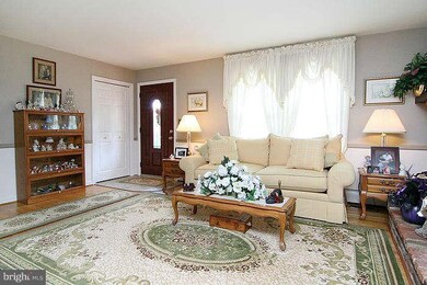 604 Blankner Rd, Sykesville, MD 21784 - photo 7