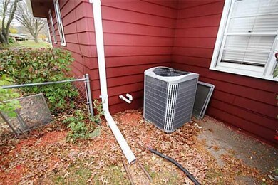 4033 30th St, Des Moines, IA 50310 - photo 7