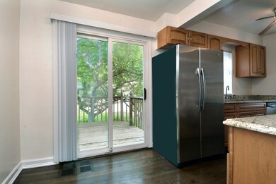 1748 Orchard St, Des Plaines, IL 60018 - photo 6