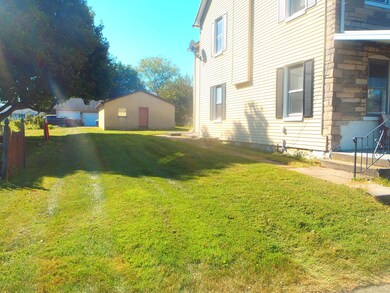 3107 S 2nd St, Whitehall, PA 18052 - photo 4