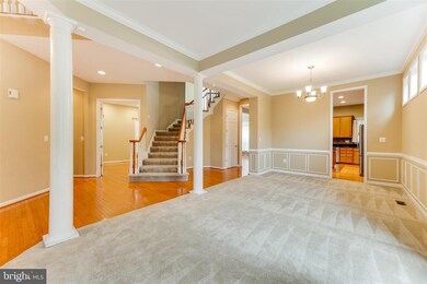 9063 Galvin Ln, Lorton, VA 22079 - photo 7