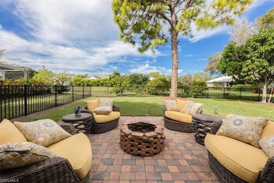 5131 Kristin Ct, Naples, FL 34105 - photo 3