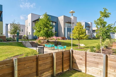 9015 Cattle Baron Path unit 1905, Austin, TX 78747 - photo 4