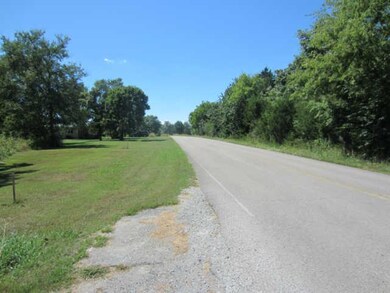 805 John Lunn Rd, Lewisburg, TN 37091 - photo 4