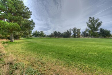 010_Golf-Fairway View