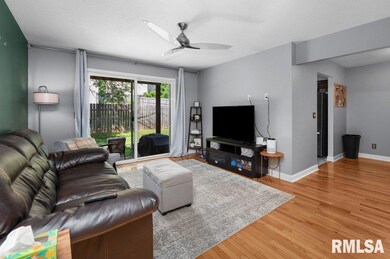 2514 E 51st St unit A, Davenport, IA 52807 - photo 4