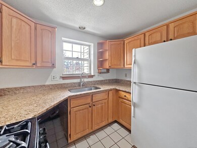 76 N Mountain Rd unit B, New Britain, CT 06053 - photo 4