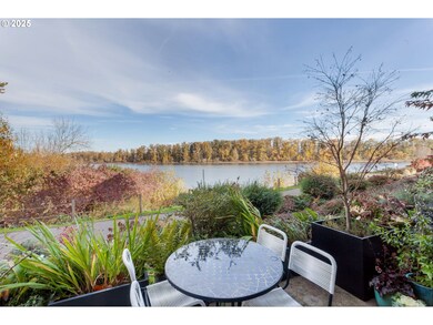 5110 S Landing Dr unit 103, Portland, OR 97239 - photo 5