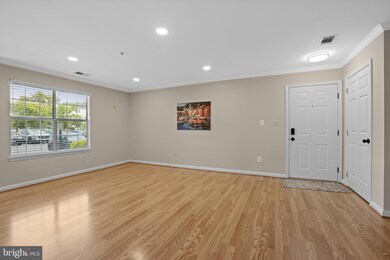 11014 Koman Cir unit 104, Manassas, VA 20109 - photo 2