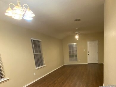 10311 Roseangel Ln, Helotes, TX 78023 - photo 2