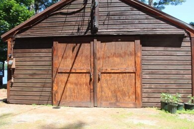 garage-boat house