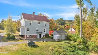 21 Middlefield Rd-18
