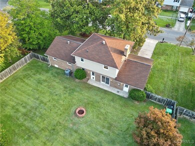 Birds eye view of property