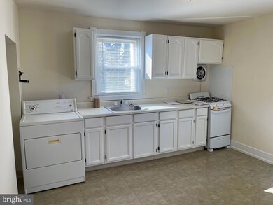 124 Garfield Ave unit 2, Clementon, NJ 08021 - photo 7