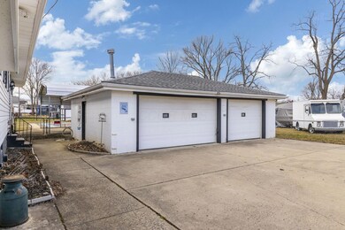 2025-3-3 1322 Richter Rd 006