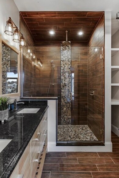 11 S Mason St unit 8, Salem, MA 01970 - photo 4