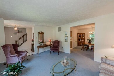 8 Topwood Ct, Parkville, MD 21234 - photo 3