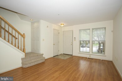 9804 Sherwood Farm Rd, Owings Mills, MD 21117 - photo 4