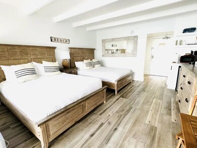 611 Destiny Dr unit 215, Ruskin, FL 33570 - photo 6