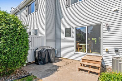 4947 Emmit Dr N unit 4, Hugo, MN 55038 - photo 5