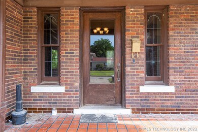 323 W 2nd St, Okmulgee, OK 74447 - photo 6