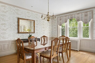 134 Sewall Ave unit 2, Brookline, MA 02446 - photo 2